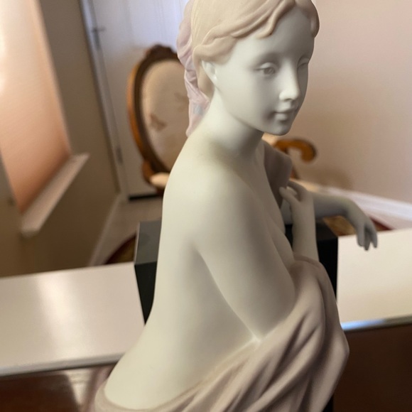 RETIRED 2008 ‘INNER BEAUTY ’ Lladro item#01016889 - Picture 6 of 16